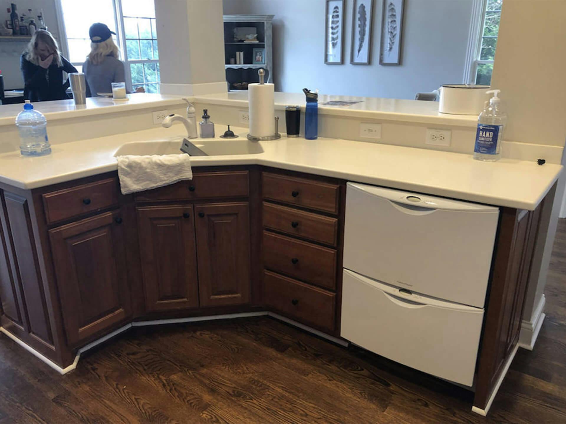 Kitchen counter before Kichler lighting redo