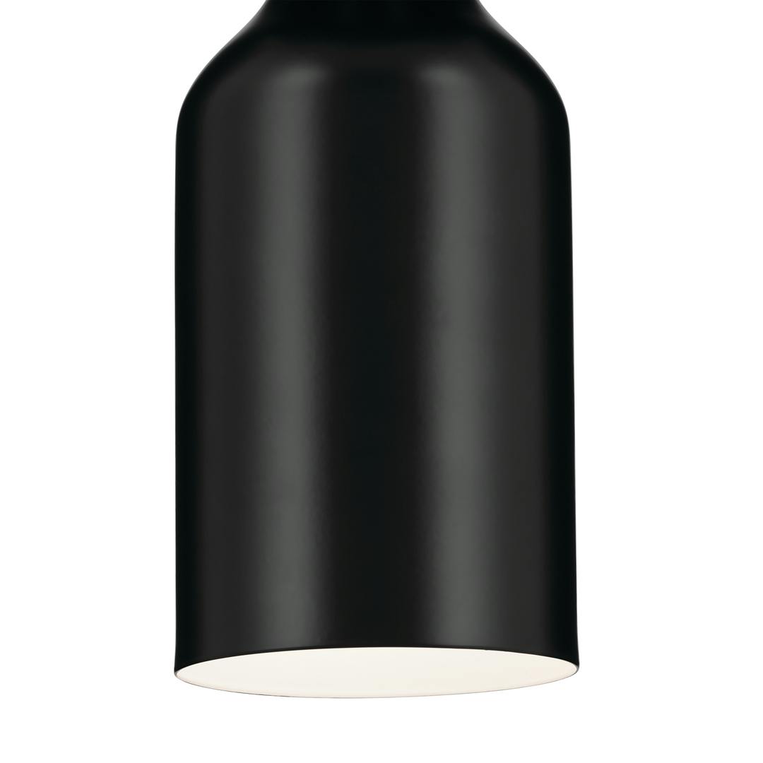 Sisu 9 Inch 1 Light Semi Flush in Black on a white background