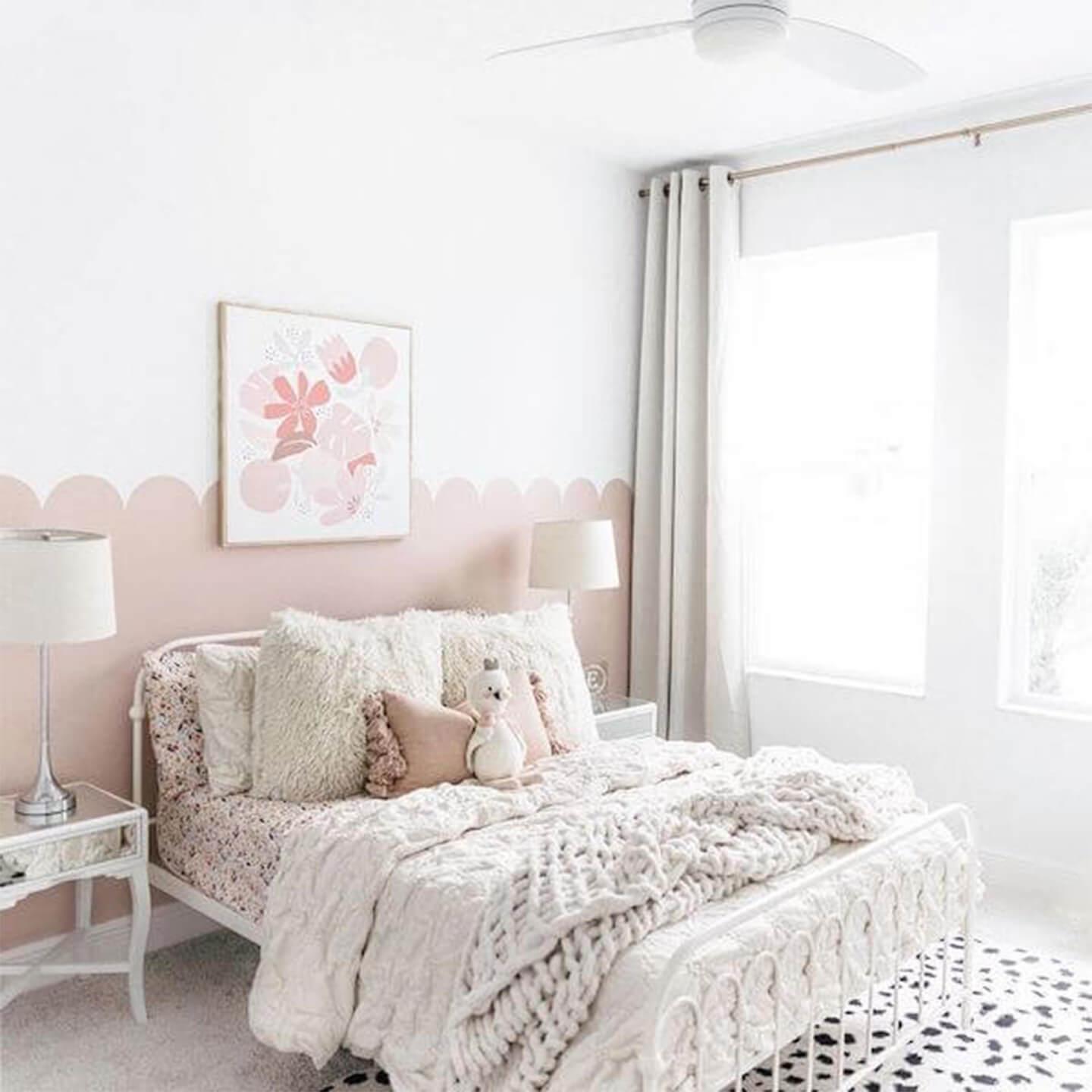 child's bedroom with Kichler ceiling fan